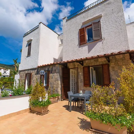 财富住宿加早餐旅馆 住宿加早餐酒店 4*