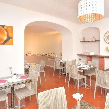 Fortuna Bed & Breakfast 2*